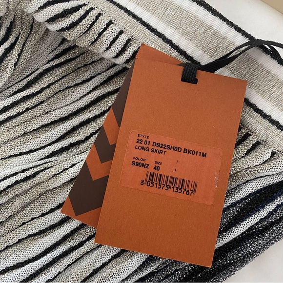 MISSONI Long Lightweight Knit Skirt - Picture 5 of 7